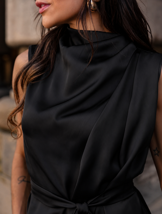 Blusa Elegance Satin Preta