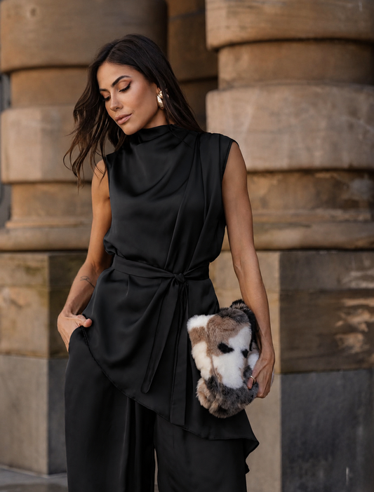 Blusa Elegance Satin Preta